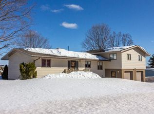 135 S Rose St, Ishpeming, MI 49849