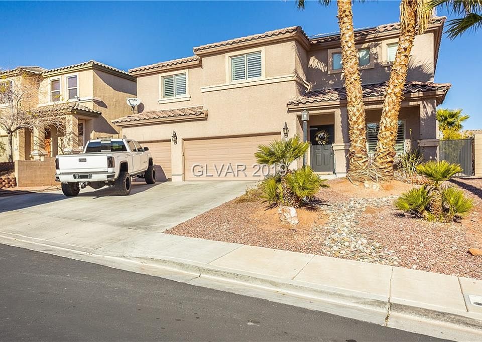 1st image of 228 Pioneers Peak Ave