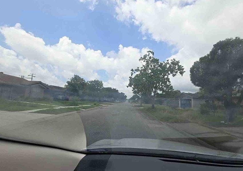2nd image of 1037 Salem Dr