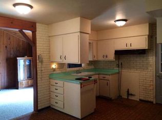 524 11th Pl, Kenosha, WI 53140