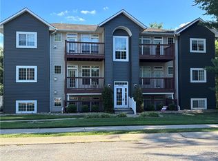 17201 E 32nd St S APT 3, Independence, MO 64055