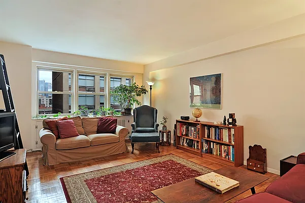 Sold by Corcoran | media 19