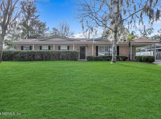 340 Suzanne Dr, Jacksonville, FL 32218