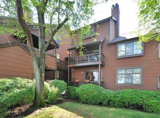 488 Teal Plz, Secaucus, NJ 07094