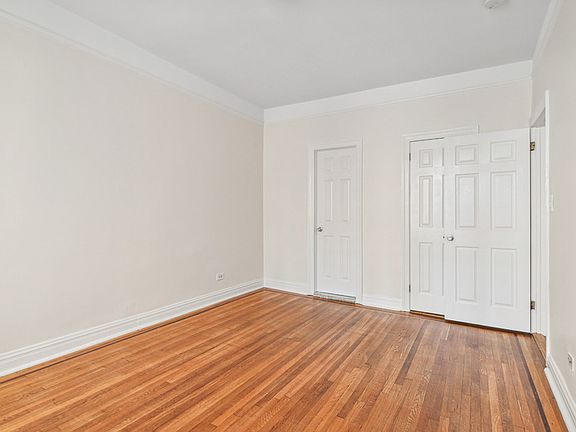 5th image of 218 W 10th St APT 2F