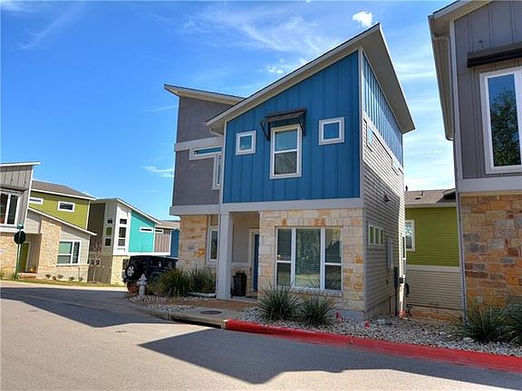 2nd image of 2909 Bond Dr #291C