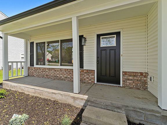 4th image of 4057 Knollwood Ave