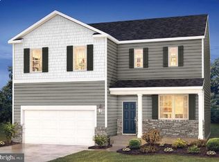 8 Half Hitch Rd, Barnegat, NJ 08005