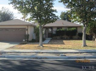 3079 W Kruger Ave, Riverdale, CA 93656