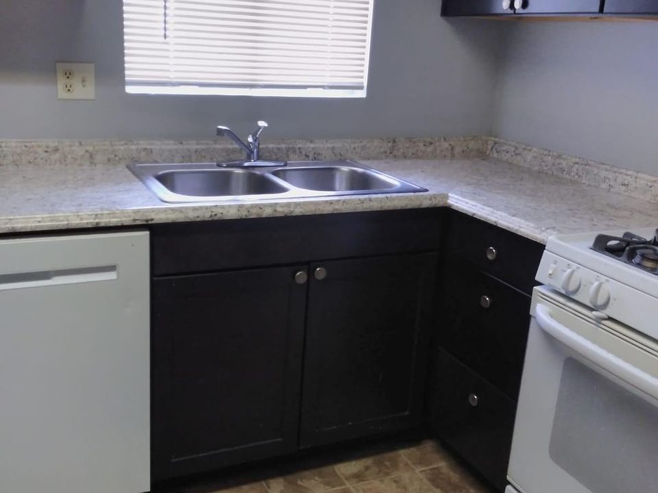 1st image of 8901 N 35th Ave