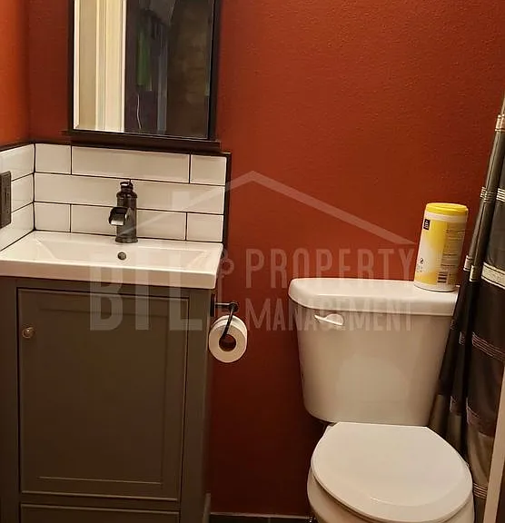 513 Lakewood Rd — Photo 5
