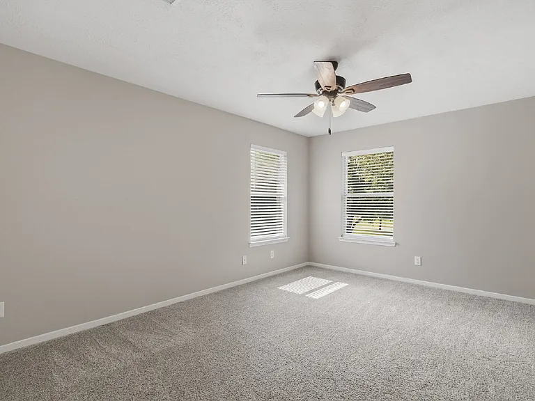 3007 Eagle Lake Dr — Photo 20