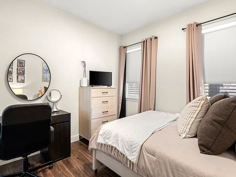 109 Thomas Burgin Pkwy #1 — Photo 12