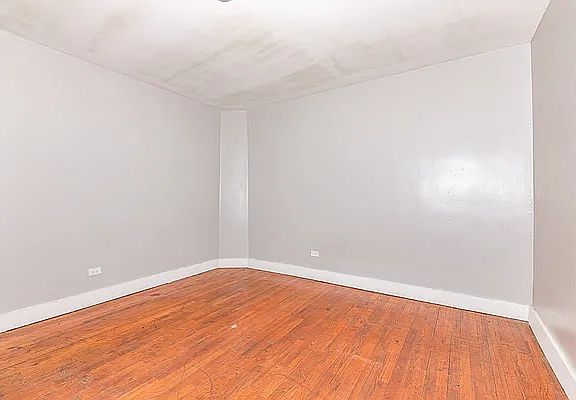 4th image of 265 Clarkson Ave #503