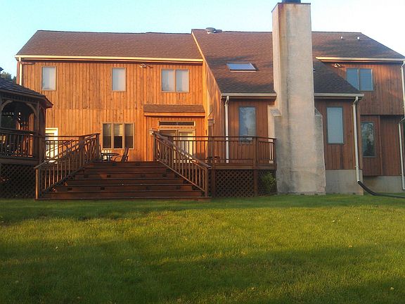 3rd image of 24 Silo Hill Dr
