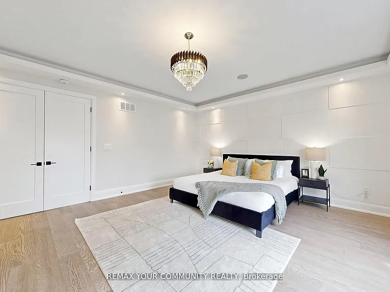 97 Ranee Ave — Photo 31