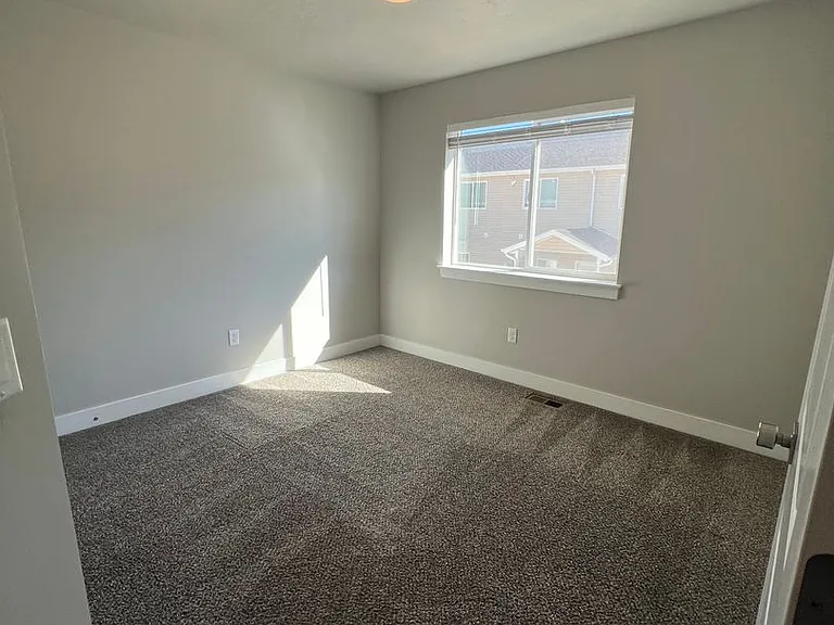3064 N 175 E — Photo 7