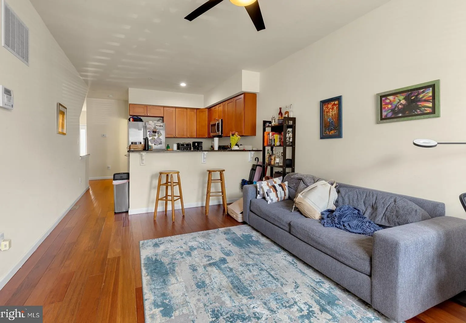 2 bed, 1.5 bath, $2,095 — Photo 2