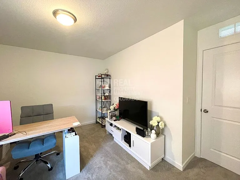 8975 Larose Ct — Photo 15