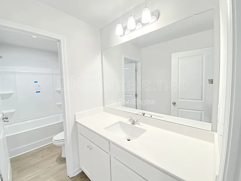 273 Summerwood Ln — Photo 12