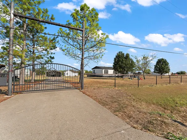 1222 Anglin Way, Terrell, TX 75161
