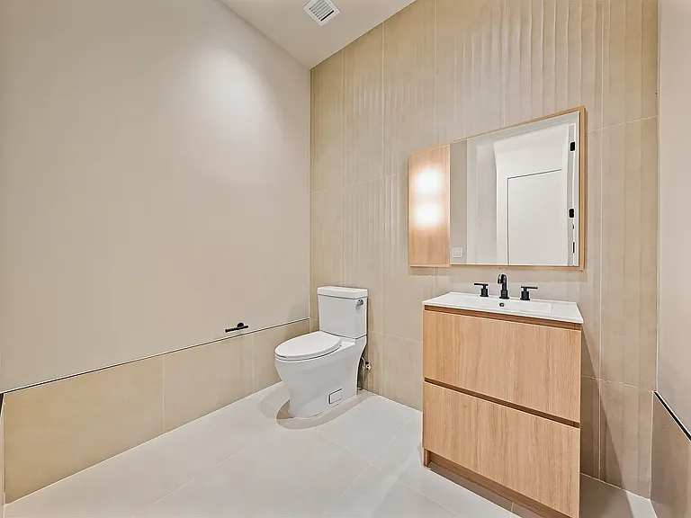 733 Lincoln Pl #1118 — Photo 9