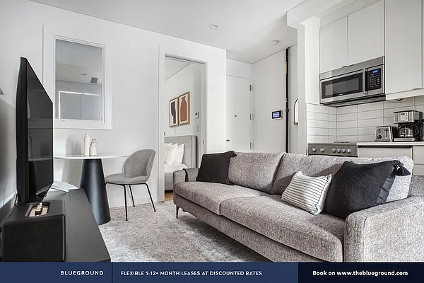 Rented by The Blueground | media 20