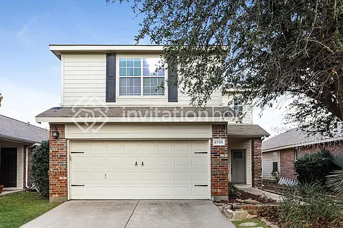 2725 Mountain Lion Dr Photo 1