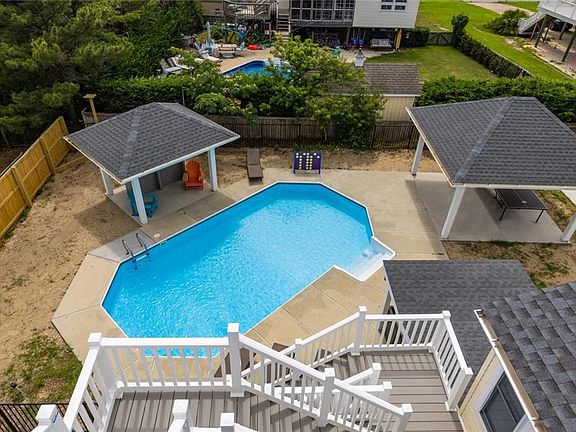 5th image of 3421 Sandfiddler Rd