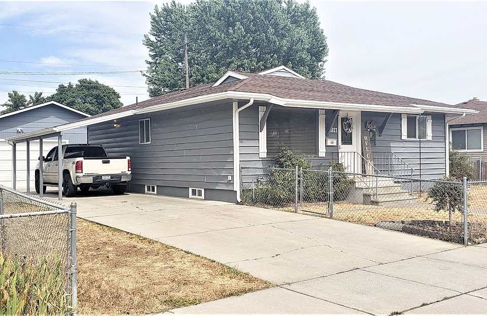 1st image of 3927 E Ermina Ave