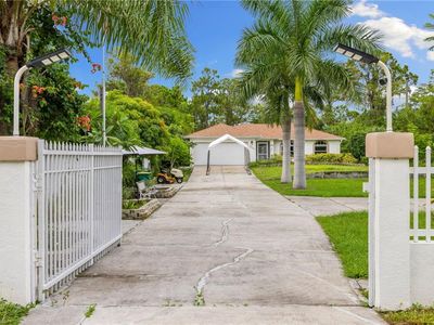 3221 22nd Ave NE, Naples, FL, 34120