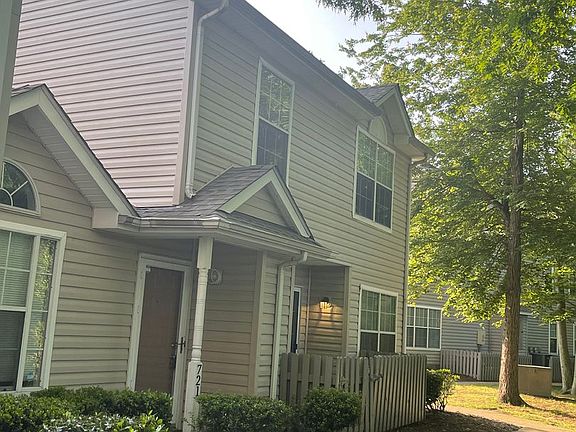 3rd image of 721 Whistling Swan Dr