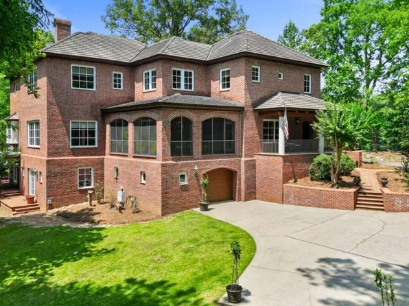 4043 Piedmont Lake Rd, Pine Mountain, GA 31822