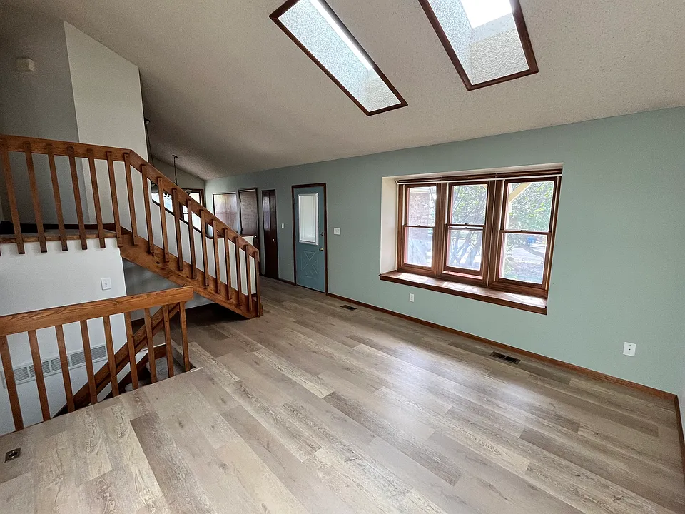 4608 Carmel Dr