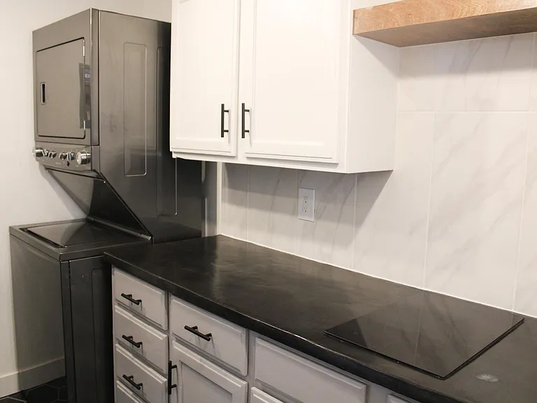 1634 Phillips Ave #STUDIO — Photo 16