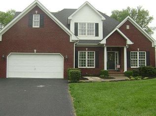 3502 Silver Sun Dr, Bowling Green, KY 42104