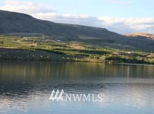 851 Highland Orchard Rd, Bridgeport, WA 98813