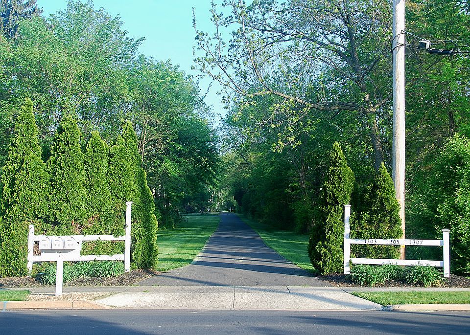 Street View (map incorrect)