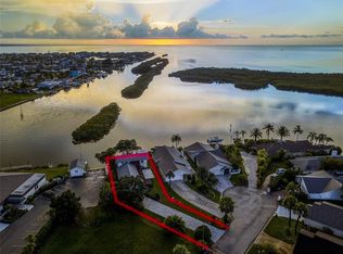 3914 Marine Pkwy, New Port Richey, FL 34652