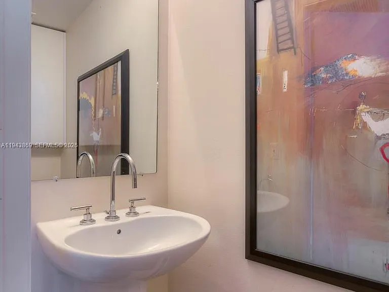 6515 Collins Ave #1804 — Photo 14