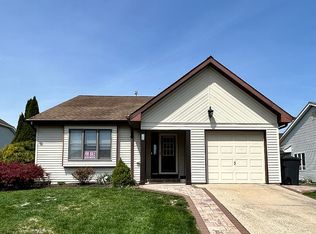 28 Fir Rd, Manahawkin, NJ 08050