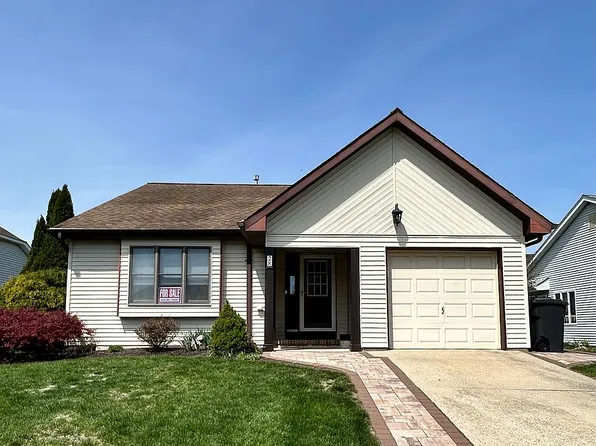 28 Fir Rd, Manahawkin, NJ 08050