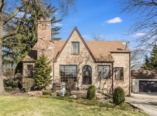 710 Prairie Ave, Downers Grove, IL 60515