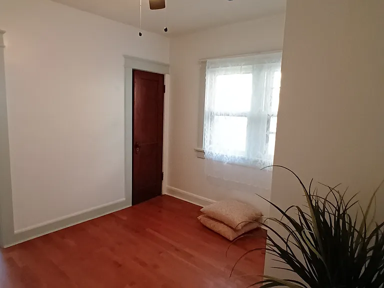 2801 Clermont St — Photo 5