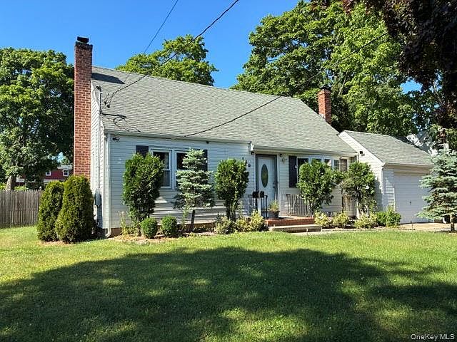 1st image of 169 W 21st Street
