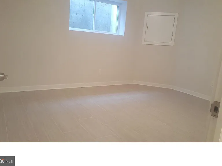 1014 Mount Vernon St — Photo 7