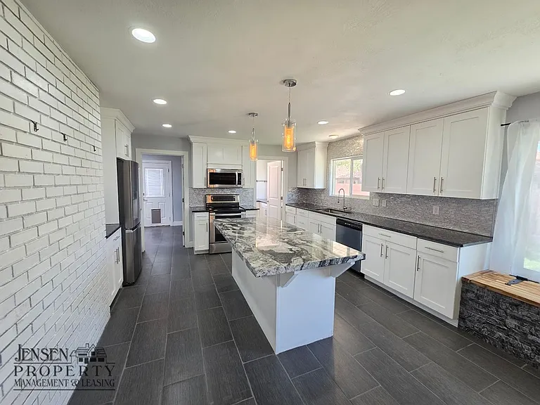 1151 W Wesley Powell Dr — Photo 24