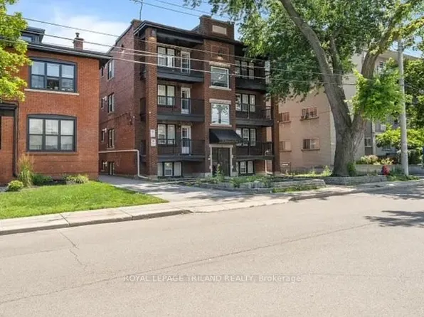 15 Balmoral Ave S #4, Hamilton, ON L8M 3J7