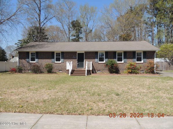 1403 Clifton Rd