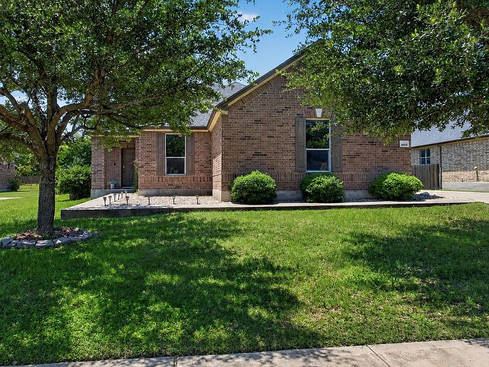 1st image of 1005 Lonesome Lilly Way